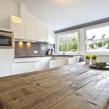 Kristall C Apartament