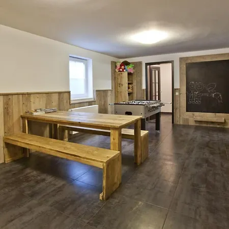 Kristall C Apartman *