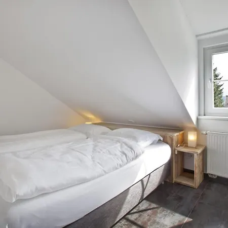 Apartment Kristall C *